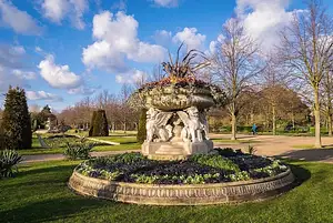 Regents Park, Fitzrovia and Bloosmbury | Half Day Private Tour